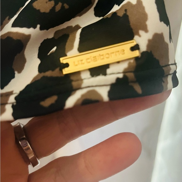 Liz Claiborne leopard print bathing suit top (tankini) - NWT! - Picture 4 of 4